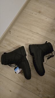 Bennon Commodore S3 vel. 45 - 2