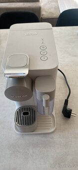 Kapslový Kávovar Delonghi - 2