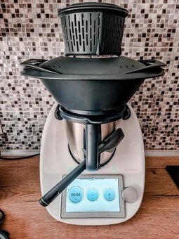 Thermomix TM6 s nástavcem pro krájení, senzorem, krytem mixo - 2
