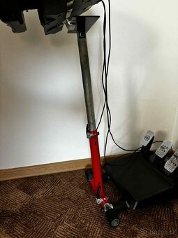 Prodám Thrustmaster T300 RS + Příslušenství - 2