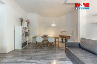 Prodej bytu 4+1, lodžie, 92 m², Praha, ul. Bartoškova - 2