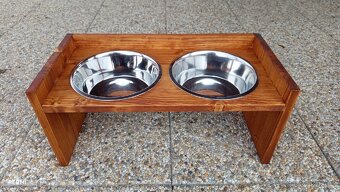 Žrádelník pro psa (Dog bar, misky pro psa) - 2