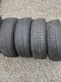 215/65R17 zimní - 2