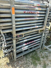 Stavební stojky Peri, doka - 2