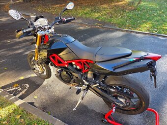 Aprilia Dorsoduro 900 - 2