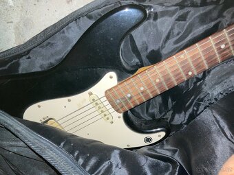 Elektrická kytara - 2