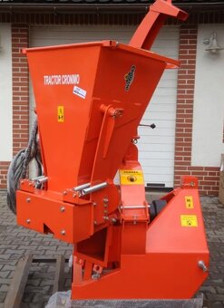 Drtič větví štěpkovač za traktor WCBX-62s - 2