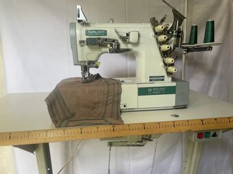 Průmyslový coverlock Siruba F007J - 2