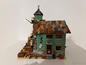 Lego Ideas 21310 - Starý rybářský obchod - 2