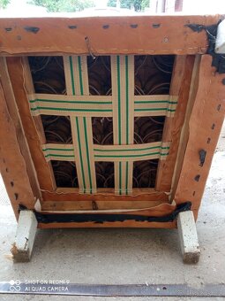 Křeslo koženkové - 2