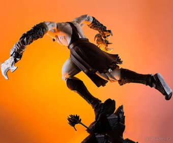 Gaming heads kratos lunging 1/4 - 2