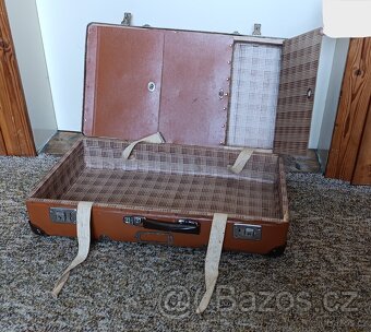 Kufry, retro, staré - 2