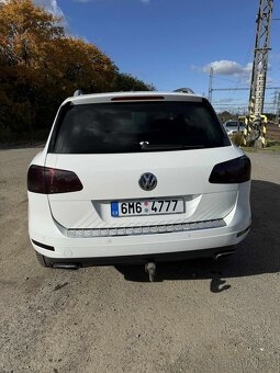 VW Touareg 3.0 V6 TDI R-Line - 2