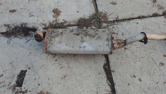 Škoda Felicia 1,3 výfuk - 2