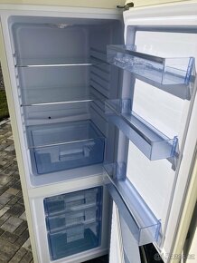 Retro lednice - 2