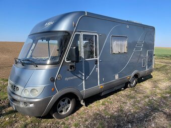 Integrovaný obytný automobil Hymer - 2