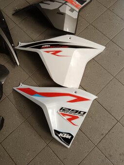 Plasty ktm adventure - 2