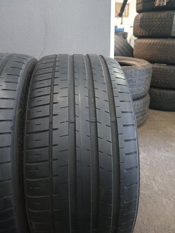 4xletni pneu 225/35/19. 2xFalken2xNexen. - 2