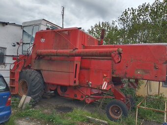 Prodám kombajn - 2