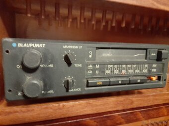 Prodám staré autorádio Blaupunkt Mannheim 27 - 2