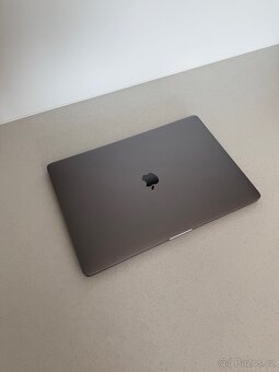 APPLE MACBOOK PRO 16” 2019 i7/16GB RAM/512GB - 2