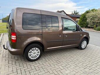 VW Caddy 1.6tdi 75kw EDITION 2013 tažné digi klima 1.maj - 2