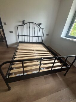 Kovová postel 200 x 140 - 2