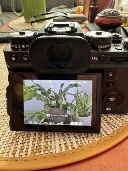Fujifilm X-T3 - stav jako nový - 2