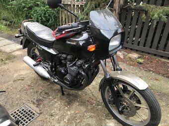 Kawasaki GPZ 550 unitrack - 2