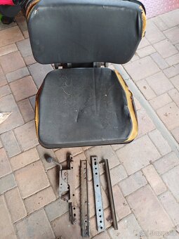 Sedacka Zetor 5718 - Daruji - 2