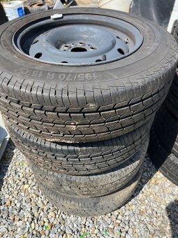kola 195/70 R15C - 2
