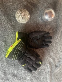 Dětské rukavice zn. Reusch, vel. Č. 5 a lyž. brýle - 2