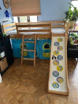 Prodám postel se skluzavkou Domestav - 2