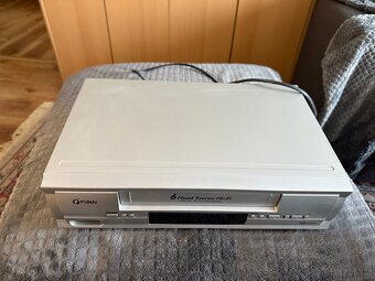 Video přehráváč - 2