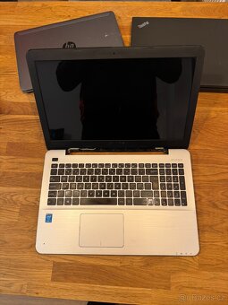Notebook Asus X555LA, ssd, Windows 11, záruka - 2