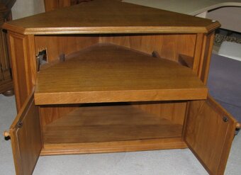 Rustikální rohová komoda - 2