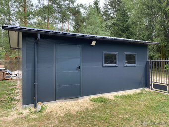 Garáž ze sendvičových panelů 6x6 - 2
