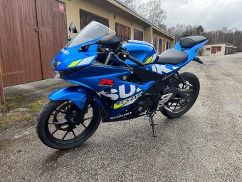 Suzuki GSX-R 125 - 2