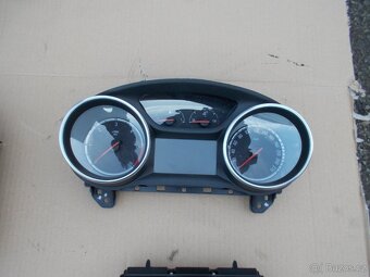 Díly 2. Opel astra K 1.6CDTI 100kw 2015-2021 - 2