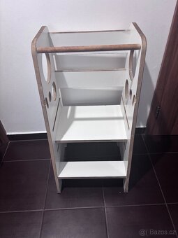 Rastúci učící věž - 2