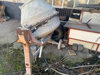 Velka stavebni michacka - 2