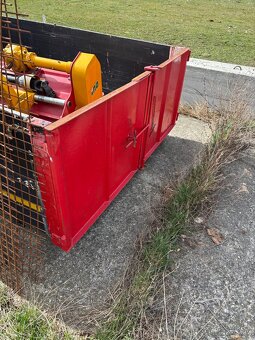 Hakový kontajner s HR - 2