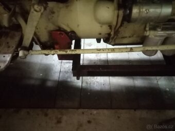 Zetor 3011 držák radlice - 2