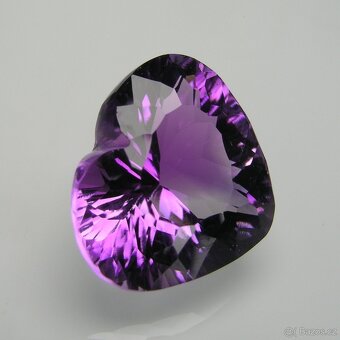 Ametyst-concave-9,13 ct. - 2