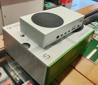 Xbox series S 512gb - 2
