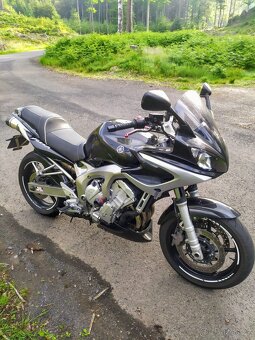 Yamaha Fazer 600 - 2