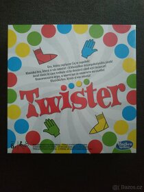 Nová hra Hasbro Twister - 2