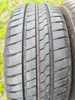 2 letní pneumatiky Firestone 195/55/15 6,5mm - 2