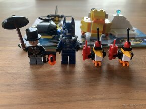 Lego 76010 - souboj s tučňákem - 2