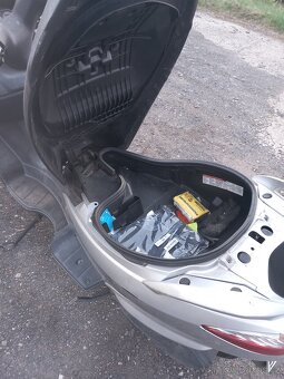Suzuki burgman 125 - 2